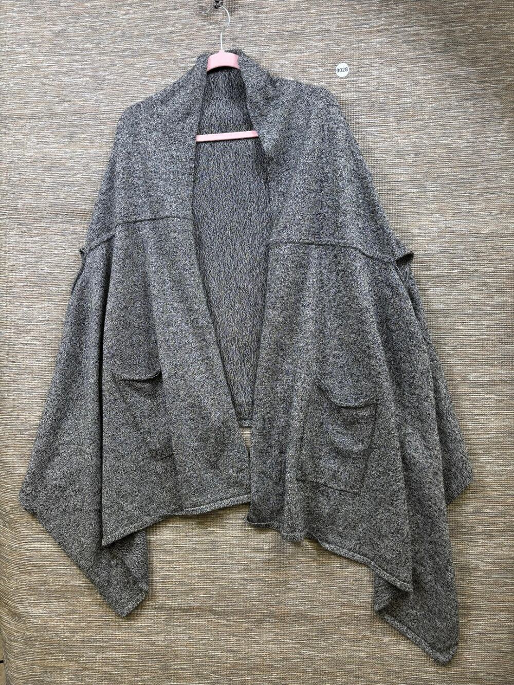 Lululemon Live Freely Wrap Merino Wool Angel Wing Pockets Cape Cardigan OS Flaws